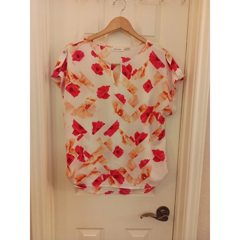 Women's Calvin Klein Ivory Blouse Pink Floral Print With Spellout Size Large